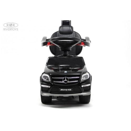Детский толокар Mercedes-Benz GL63 RiverToys А888АА-М чёрный фото 14